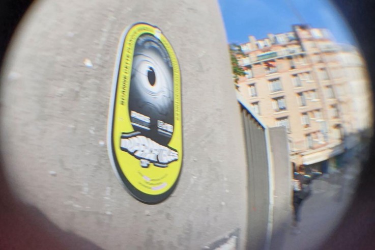 Imperceptibles dans la rue